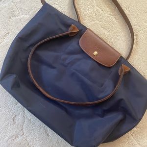 Authentic long champ Le Pliage medium shoulder tote